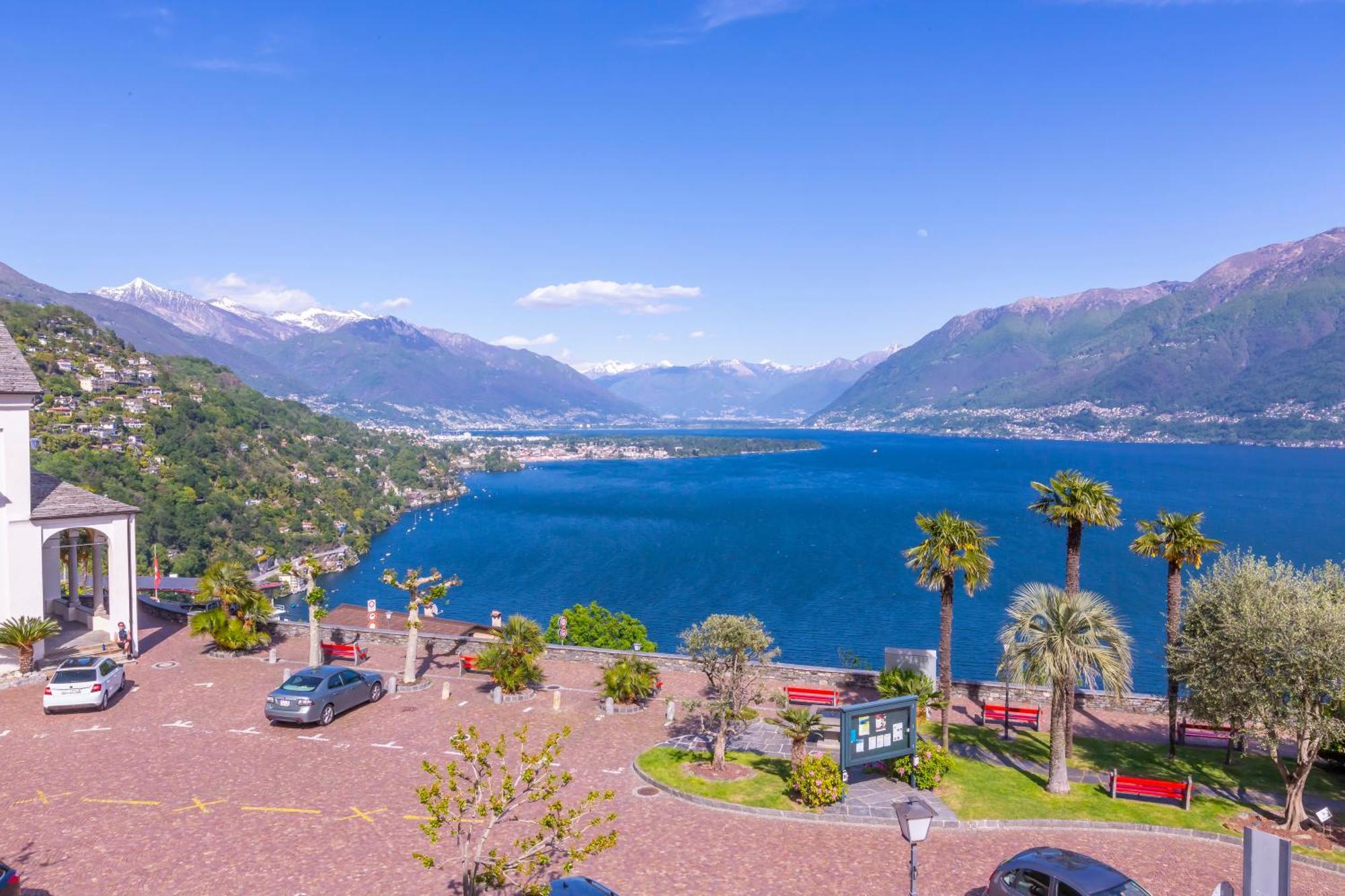 Yellow View Apartment - Happy Rentals Ronco sopra Ascona Luaran gambar
